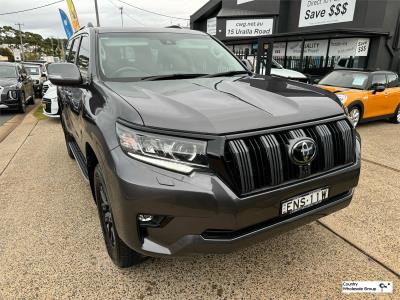 2021 TOYOTA LANDCRUISER PRADO KAKADU FLAT TAILGATE 4D WAGON GDJ150R for sale in Mid North Coast